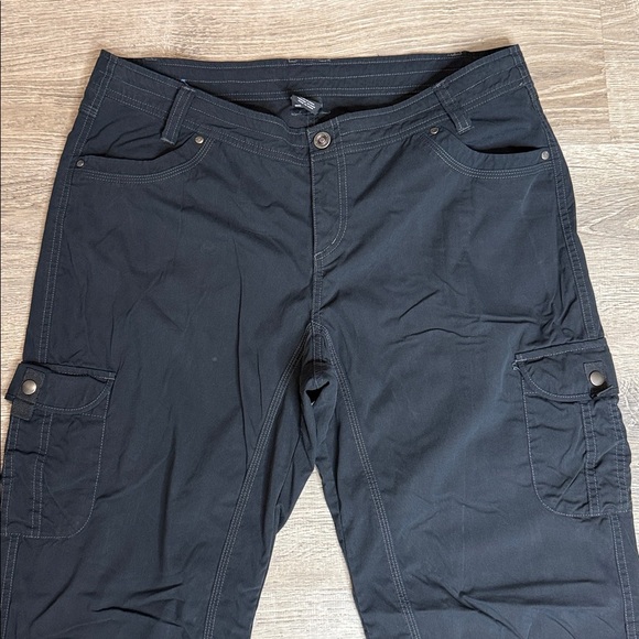 KUHL Women’s Black Freeflex Roll-Up Hiking Pants Sz 16 Short - Picture 2 of 12